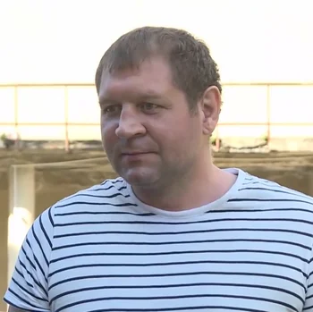 Alexander Emelianenko — Biography