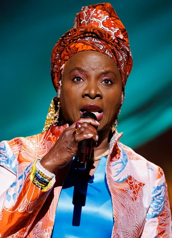 Angélique Kidjo — Biography