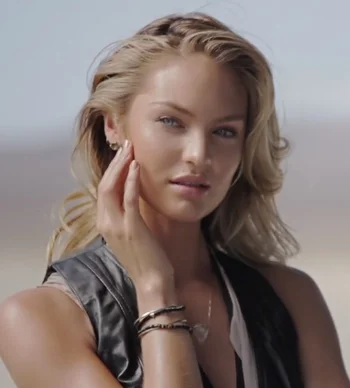 Candice Swanepoel — Biography