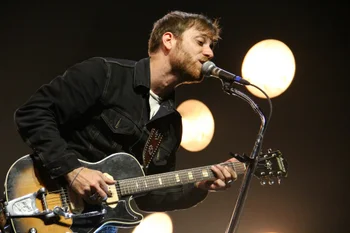 Dan Auerbach — Biography
