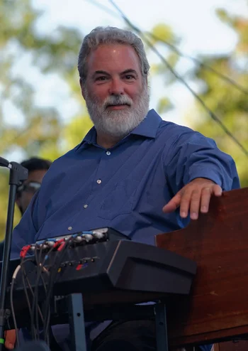 Dennis Drew — Biography
