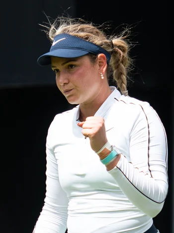 Donna Vekić — Biography
