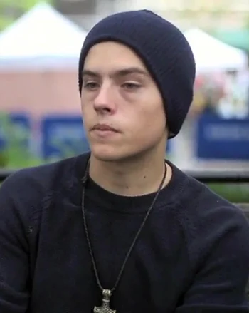 Dylan Sprouse — Biography