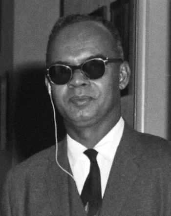 Eric Williams — Biography