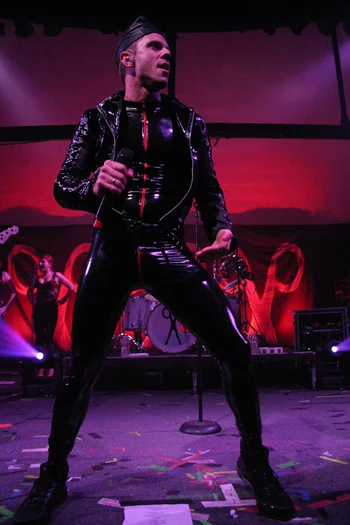 Jake Shears — Biography