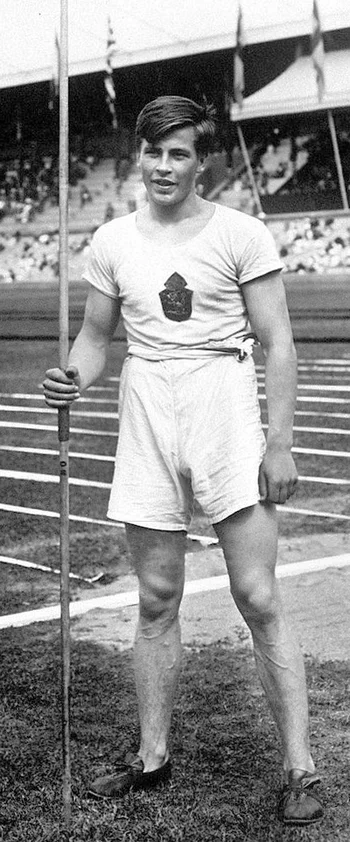 Julius Saaristo — Biography