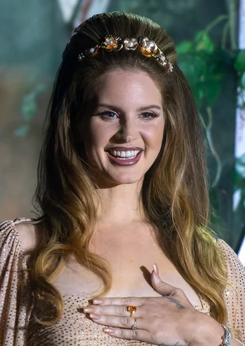 Lana Del Rey — Biography
