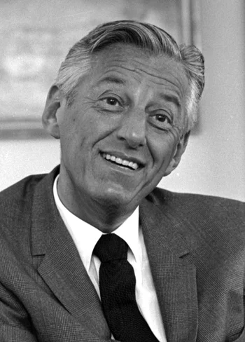 Lew Wasserman — Biography