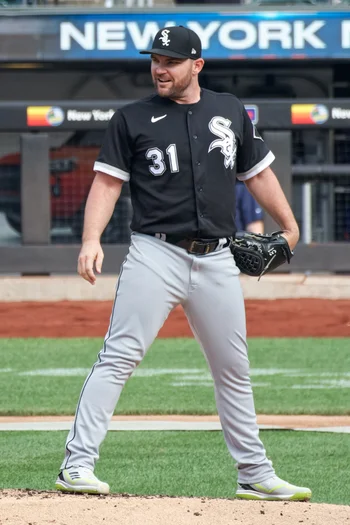 Liam Hendriks — Biography