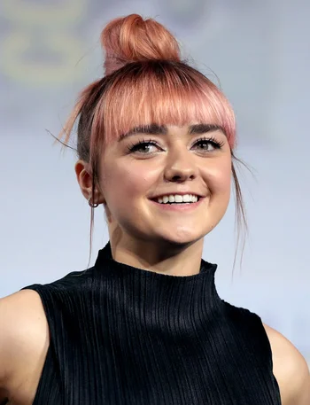 Maisie Williams — Biography