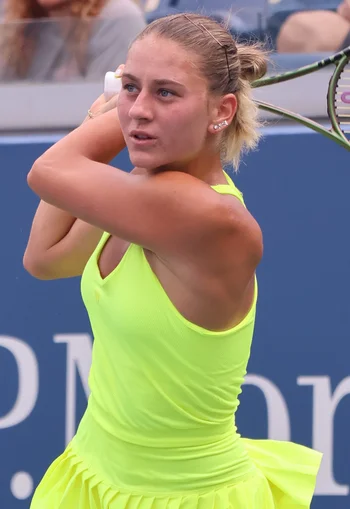 Marta Olehivna Kostyuk — Biography