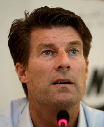Michael Laudrup — Biography