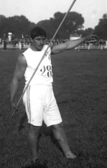 Michalis Dorizas — Biography