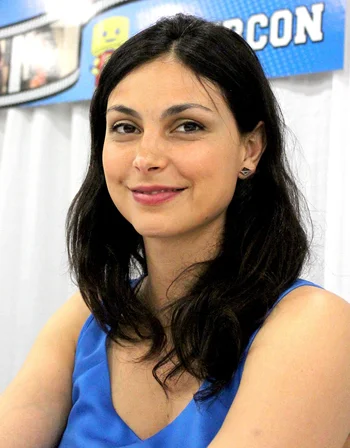 Morena Baccarin — Biography