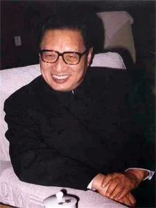 Qiao Shi — Biography