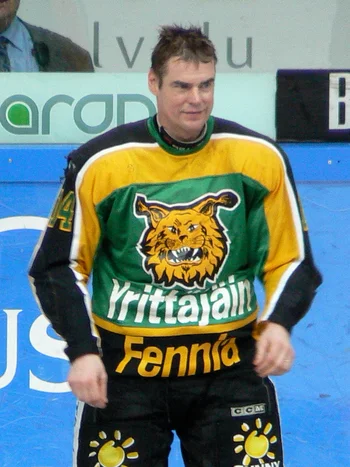 Raimo Helminen — Biography