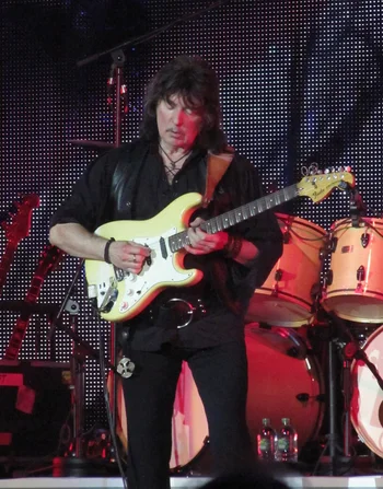 Ritchie Blackmore — Biography