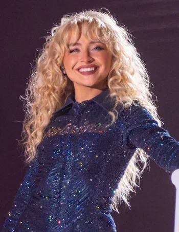 Sabrina Carpenter — Biography