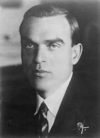Sigizmund Levanevsky — Biography